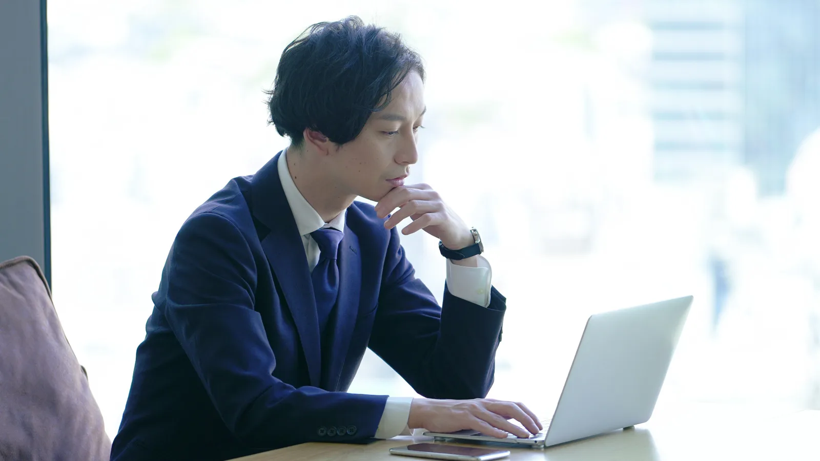 解決策を提案する